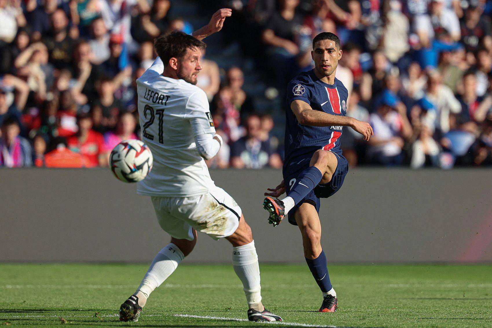 雷火电竞充值-巴黎圣日耳曼豪取锦标赛冠军的简单介绍