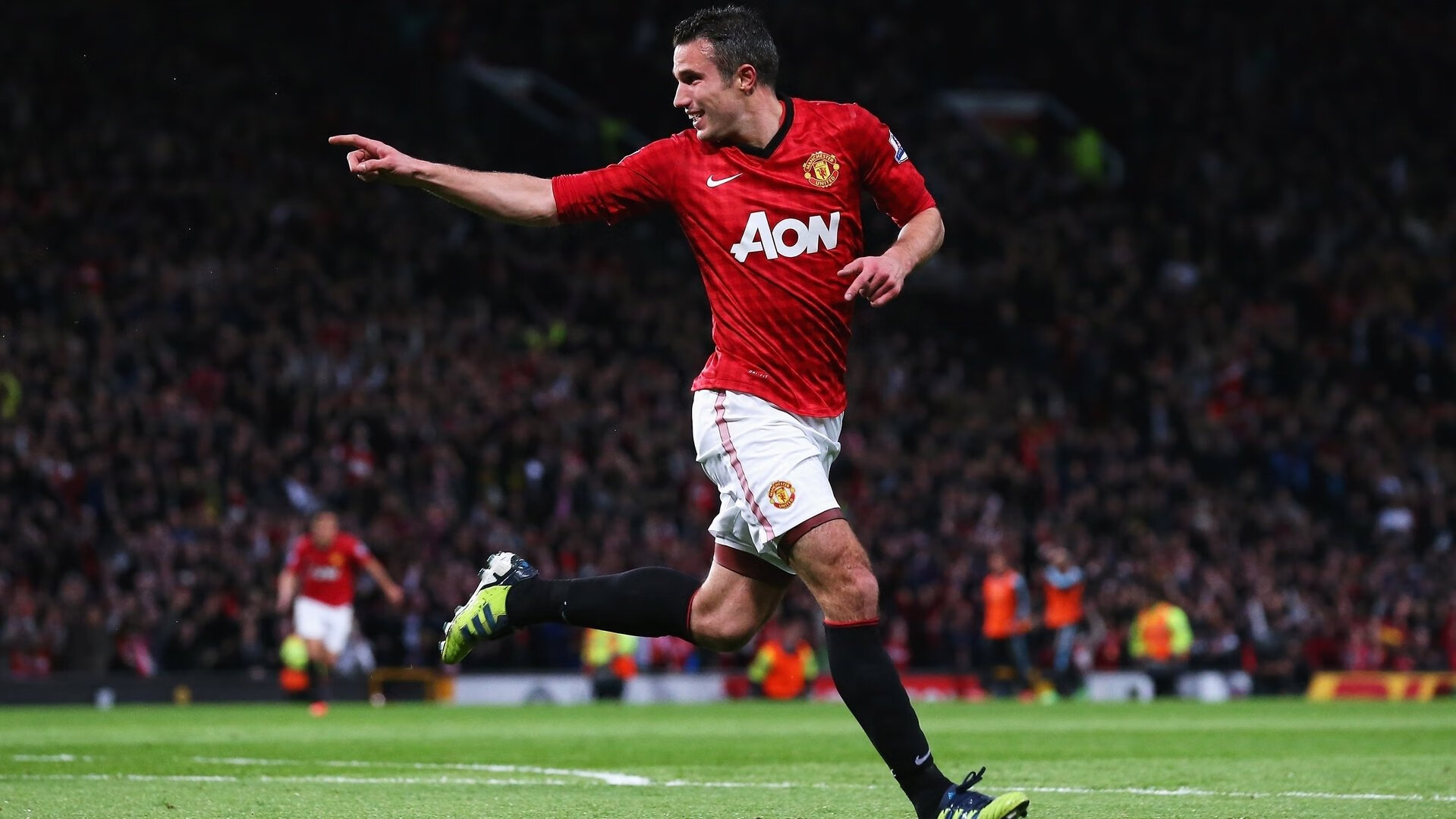 致命误伤，对手中锋如何帮助湖人晋级？